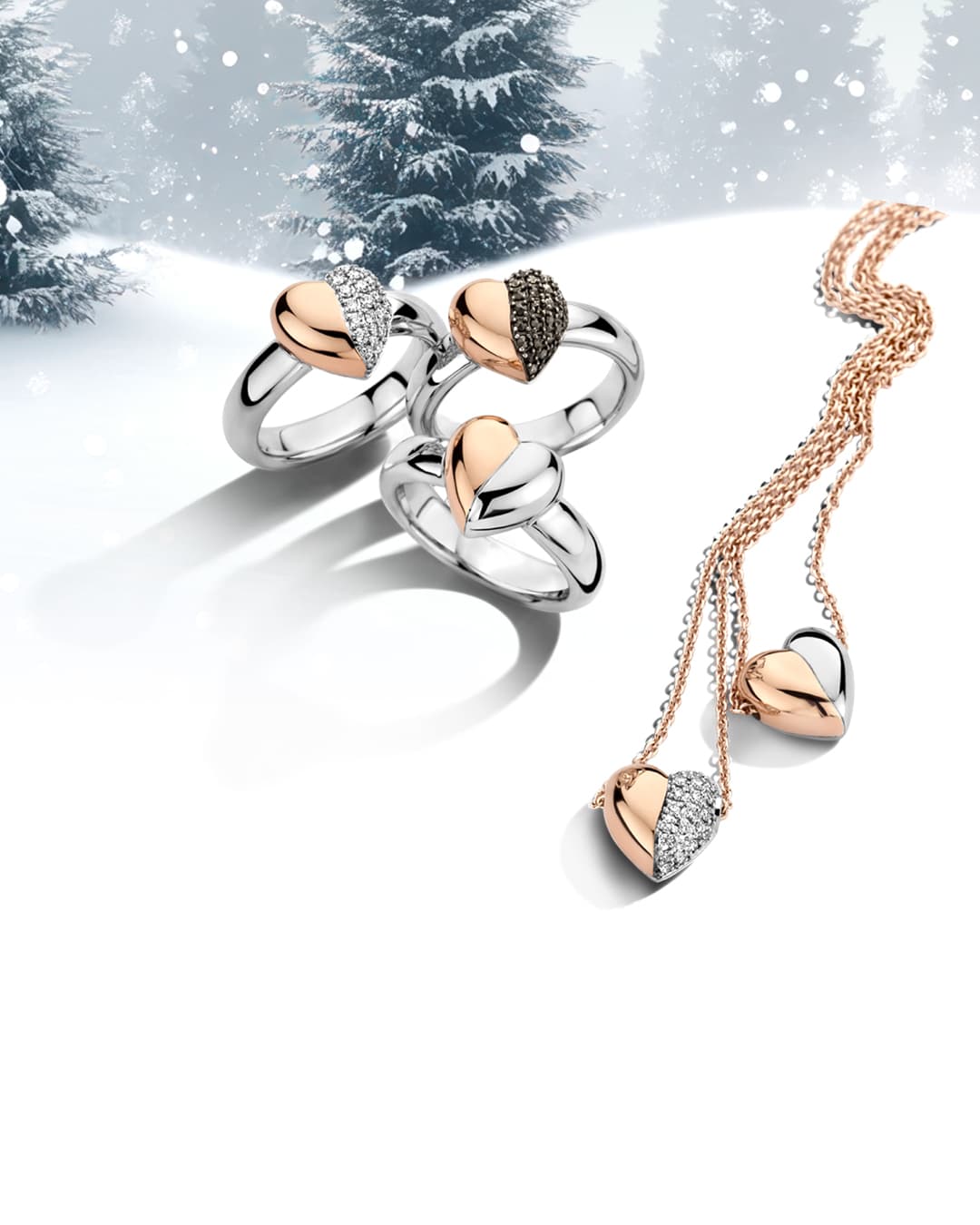 This seasonal social media concept was created for Tirisi moda, combining the elegance of the collection with a refined winter atmosphere. The objective was to develop a visually engaging campaign that highlights the jewelry while evoking the calm and luxurious feeling of the winter season.